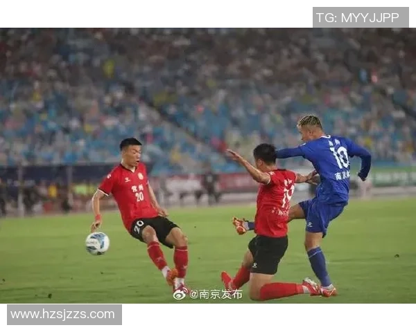 南京足球队在城市联赛中的速度优势分析与表现点评